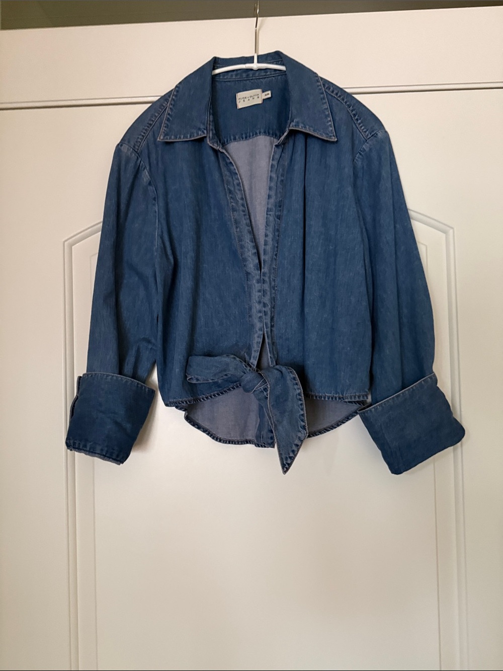 Alice + Olivia denim blouse - Picture 4 of 7